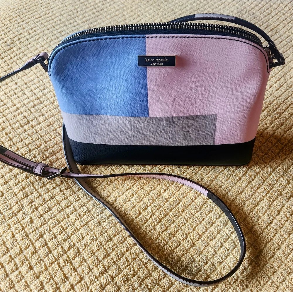 EUC Kate Spade “Newbury Lane” Saffiano leather colorblock crossbody bag - Picture 2 of 9
